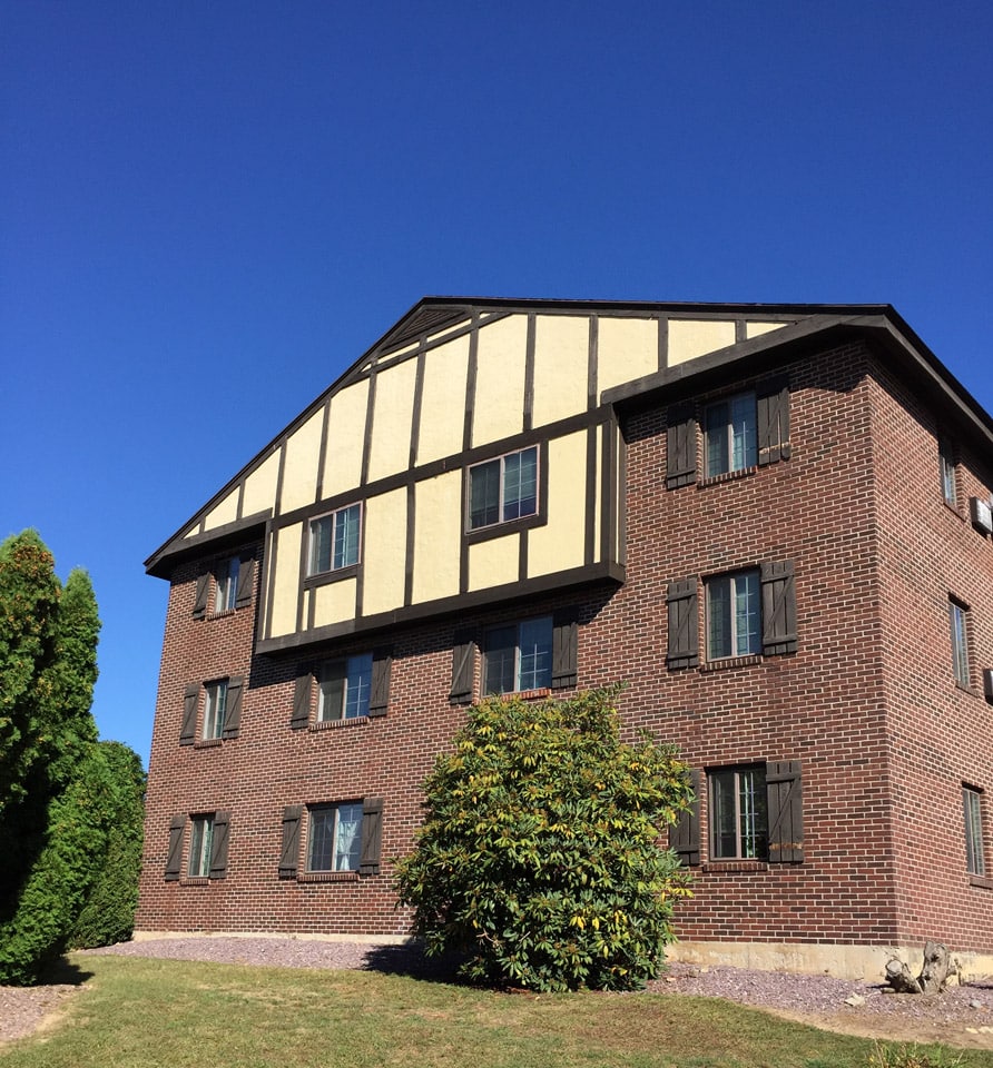 Royal Crest Aeroseal Windows and Storefront